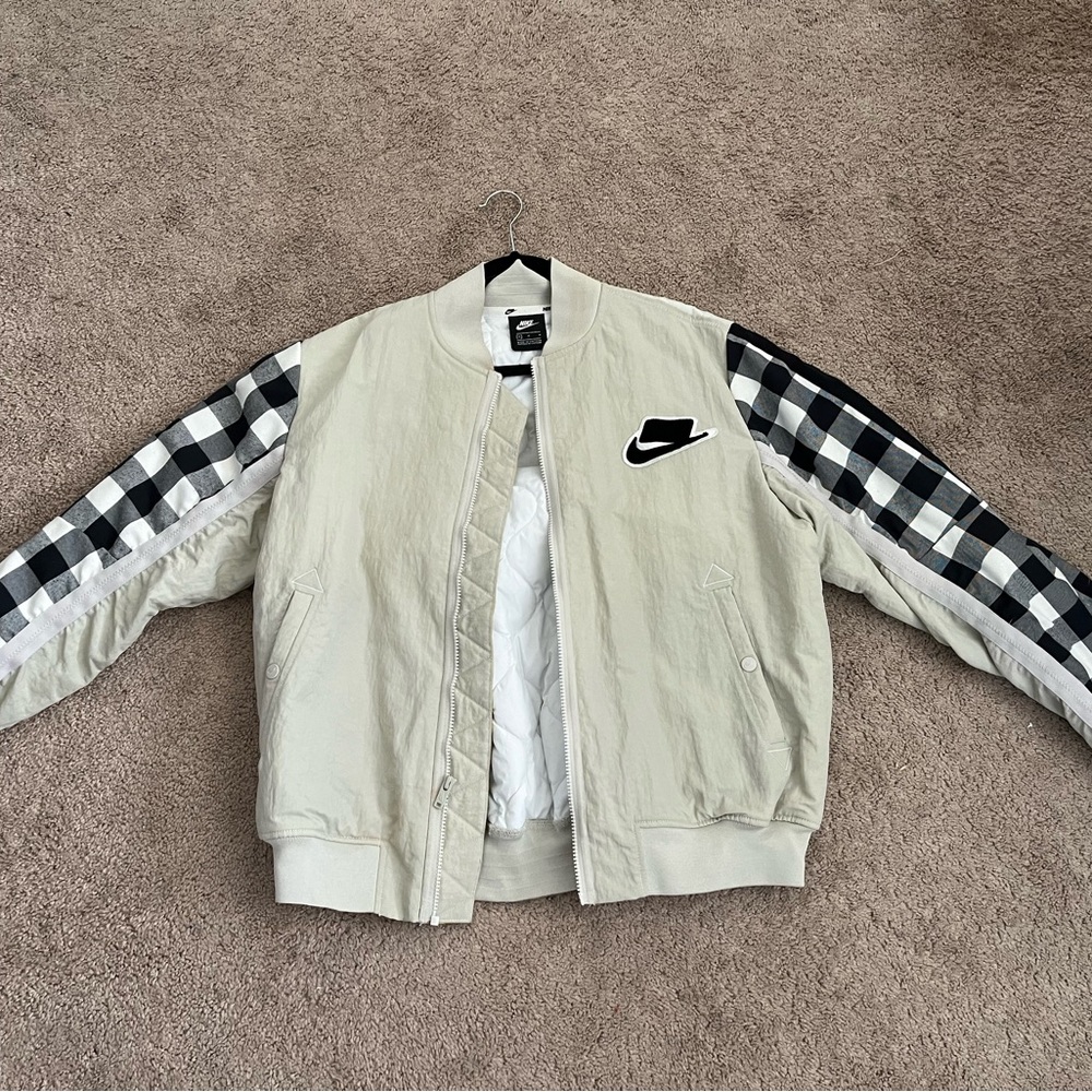 nike bomber jacket with plaid sleeves